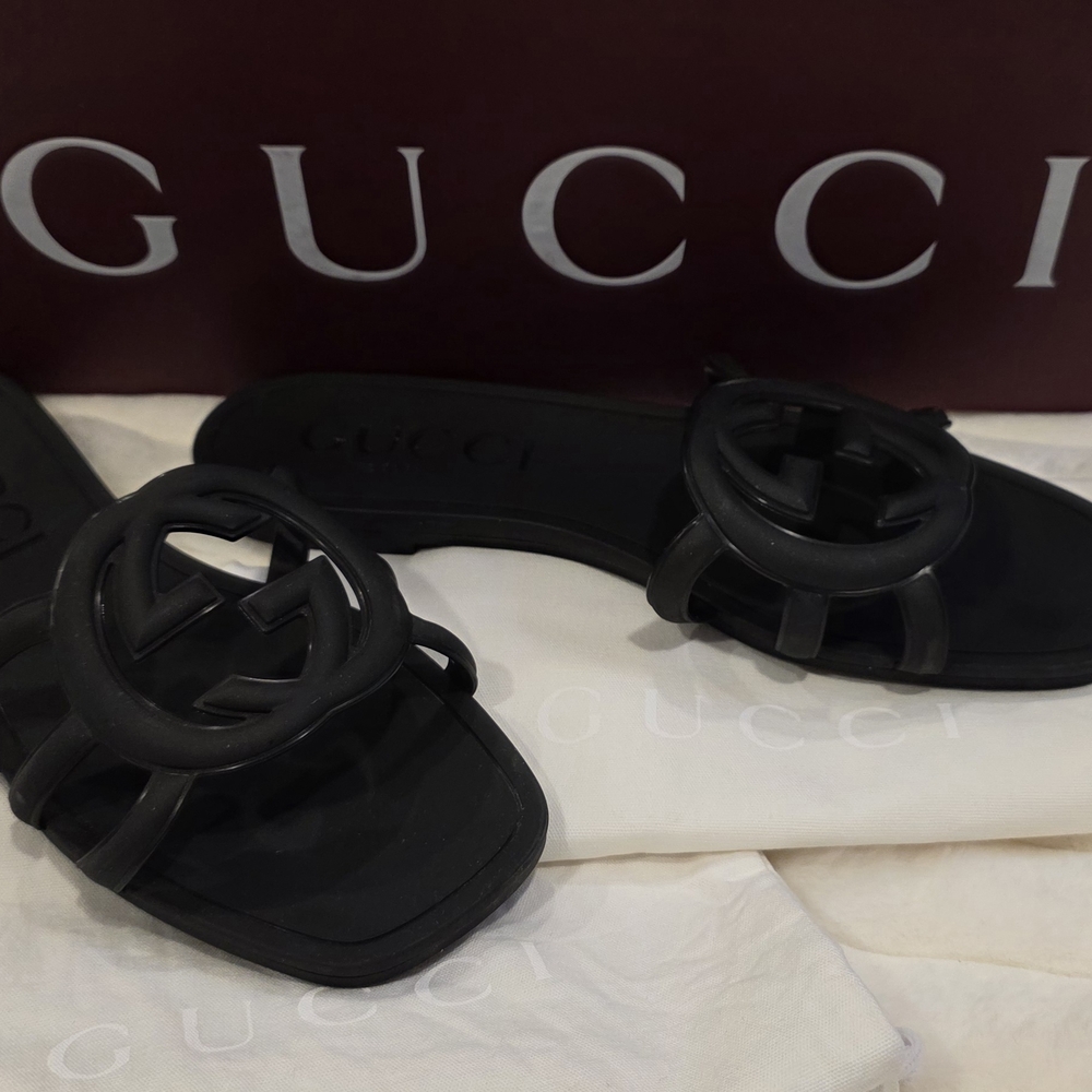 Gucci Black Rubber Interlocking G Slide Sandals